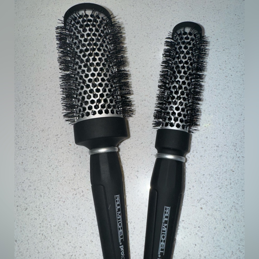 3 Blowout Brushes